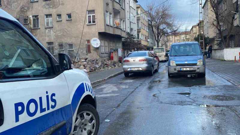 Kayseri'de yaşlı adam evinde ölü bulundu Kayseri'de yaşlı adam evinde ölü bulundu