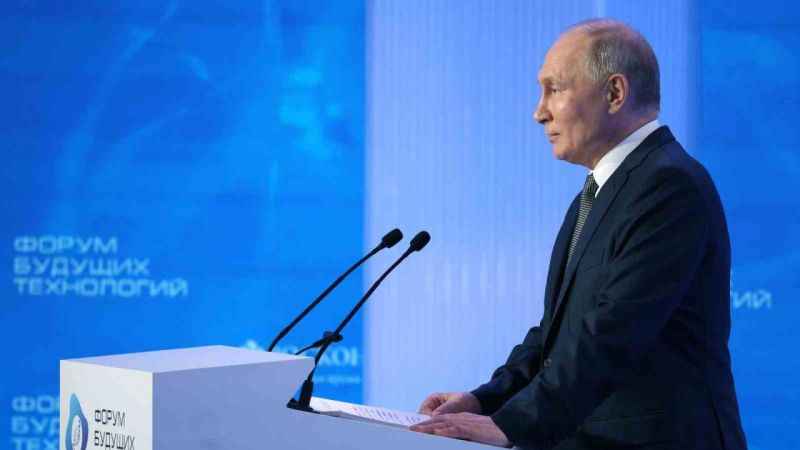 Putin: "Kanser aşısı üretmeye yaklaştık" Putin: "Kanser aşısı üretmeye yaklaştık"