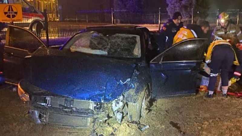 Bursa'daki kazada Eda Ateşmen ve Zeynep Murhan hayatını kaybetti Bursa'daki kazada Eda Ateşmen ve Zeynep Murhan hayatını kaybetti