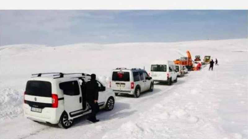 Muş’ta mahsur kalan 90 kişi kurtarıldı Muş’ta mahsur kalan 90 kişi kurtarıldı