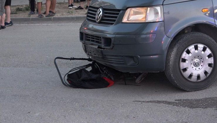 Günün en acı karesi! Bebek arabasını altına alan araç Azra’yı hayattan kopardı