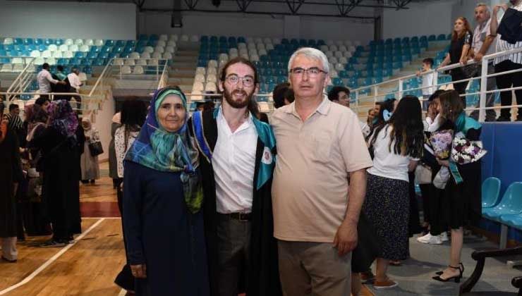 Serebral palsi hastası Yunus Turhan, mühendis oldu