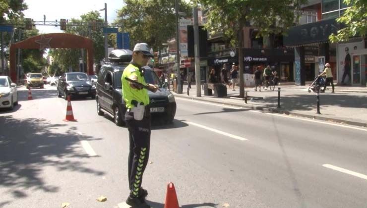 Kadıköy’de drone yakaladı, polis ceza kesti