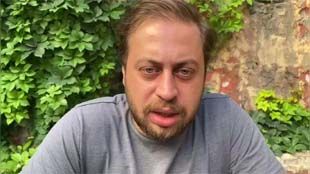 Saldırıya uğrayan doktor, saldırganlar bırakılınca diplomasını yırttı