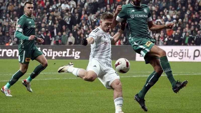 Beşiktaş Konyaspor'u 2-0'la geçti Beşiktaş Konyaspor'u 2-0'la geçti