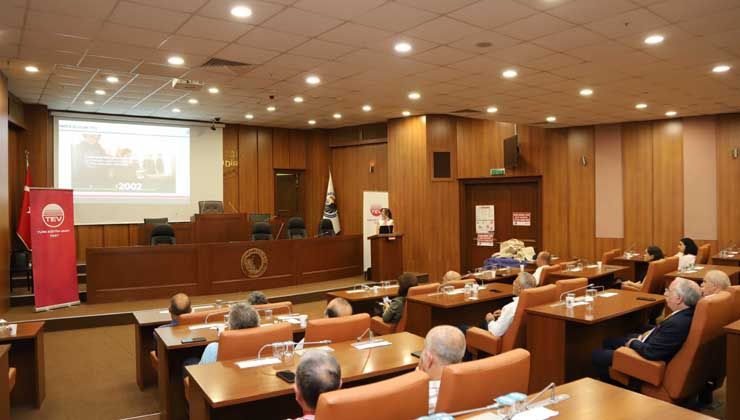 Kartal Belediyesi, Türk Eğitim Vakfı ile Kartallı muhtarları buluşturdu