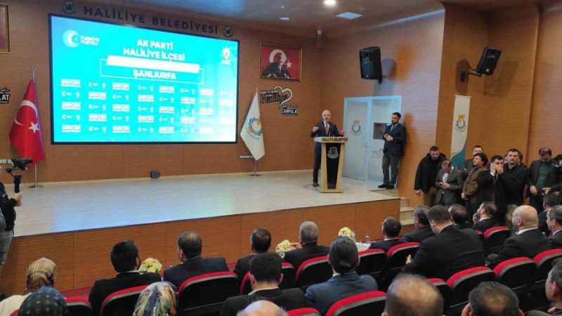 Bakan Uraloğlu, Süveyş Kanalı’na alternatif Fav Limanı projesini anlattı Bakan Uraloğlu, Süveyş Kanalı’na alternatif Fav Limanı projesini anlattı
