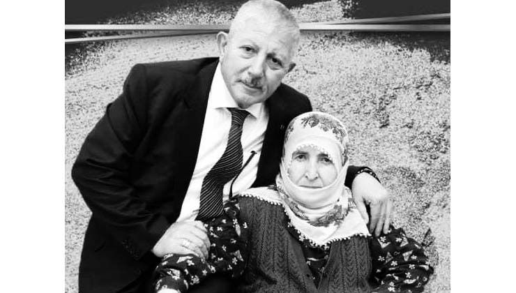 Amasya Belediye Başkanı Mehmet Sarı’nın annesi vefat etti