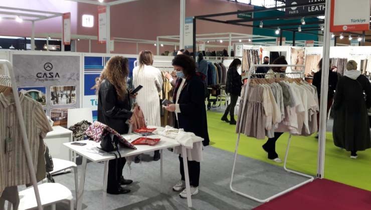 Türk konfeksiyon firmaları yeni koleksiyonlarını Paris’te vitrine çıkarıyor