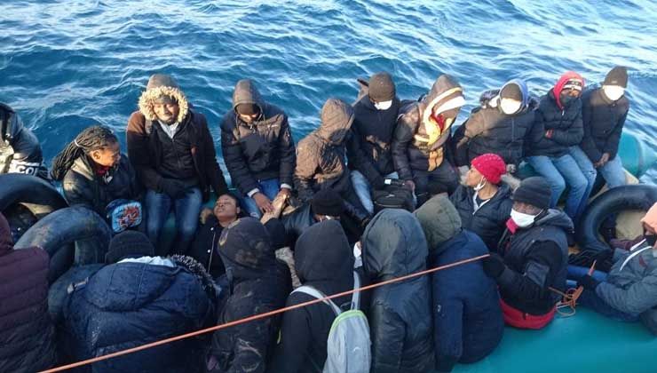 Yunanistan acımadı… 8 bin göçmeni ölüme terk etti