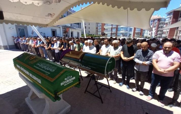 Kazada ölen Muammer Tan, Veli Büyükaydın, Sait Belgemen, Şevval Karabulut ve Ayşenur Boncuk defnedildi