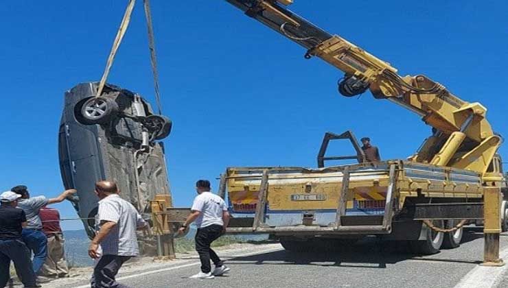 Manzara karşısında selfie pahalıya patladı, otomobili uçuruma uçtu