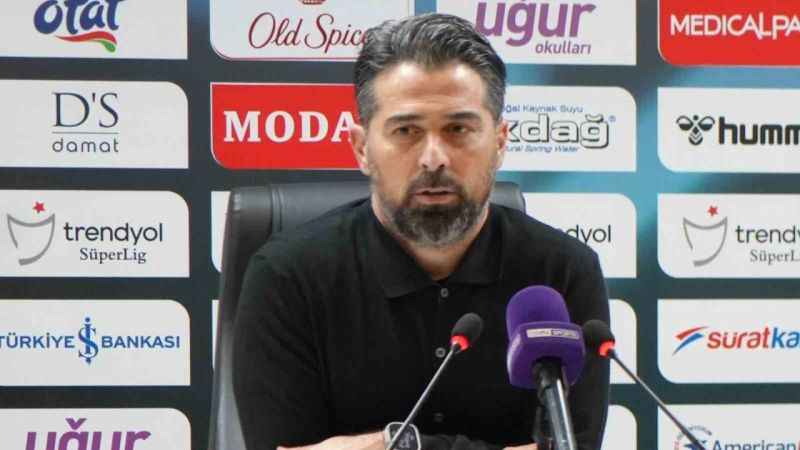 İlhan Palut: “Son haftalarda rakibi kutlamaya alıştık” İlhan Palut: “Son haftalarda rakibi kutlamaya alıştık”