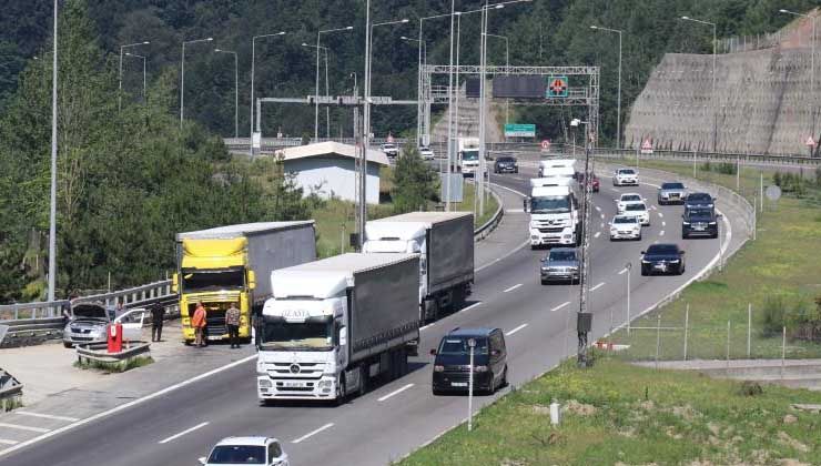 Kurban Bayramı trafiği erken başladı! Bolu Dağı’nda yoğunluk oluştu