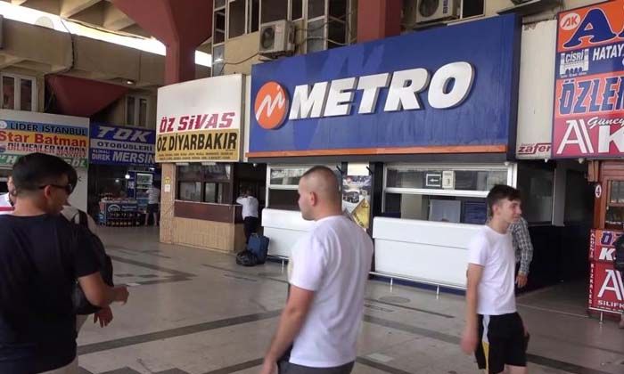 ‘Otobüs arızalandı’ yalanıyla bileti iptal edip, yüksek fiyattan bilet sattılar