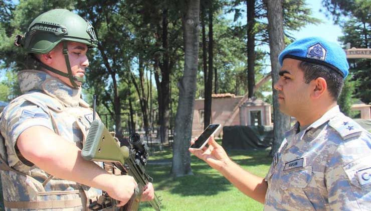 Kütahya’da nöbet tutan askerlere bayram sürprizi