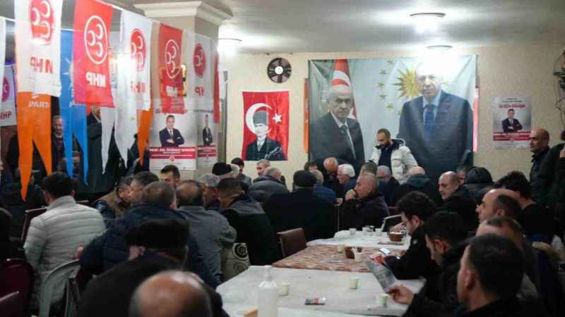 Kars’ta çok sayıda CHP’li MHP’ye katıldı