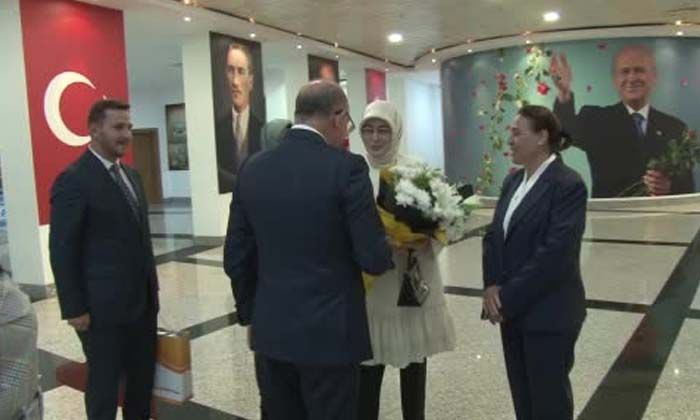MHP heyeti AK Parti heyeti ile bayramlaştı