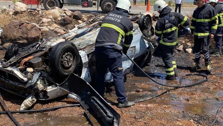 Feci kaza: Aynı aileden 4 kişi öldü Feci kaza: Aynı aileden 4 kişi öldü