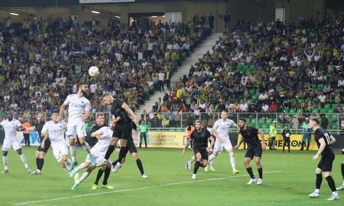 Fenerbahçe Hull City’i genç yıldızı Arda ile geçti