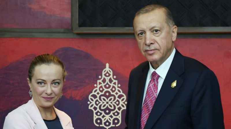 İtalya Cumhurbaşkanı Meloni’den Erdoğan'a tebrik telefonu İtalya Cumhurbaşkanı Meloni’den Erdoğan'a tebrik telefonu