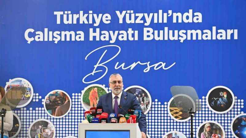 Bakan Işıkhan: "Son 22 yılın en düşük işsizlik oranına ulaşacağımızı öngörmekteyiz"