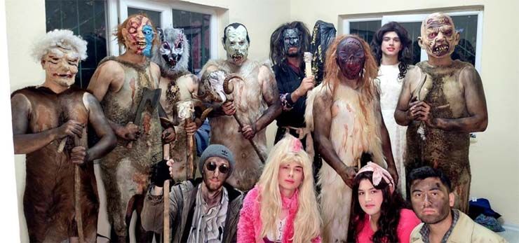 Bursa’da 200 yıldır süren ilginç gelenek: Kestikleri kurbanın derilerini giyiyorlar