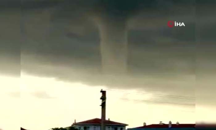 Zonguldak’ta denizin ortasında hortum çıktı