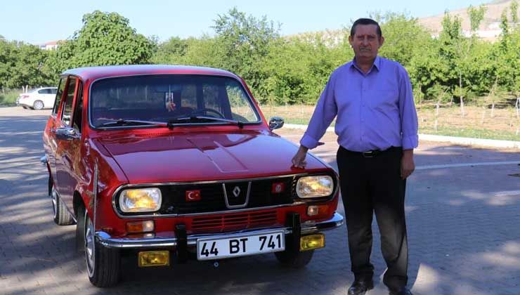 65 yaşındaki klasik otomobil tutkunu otomobiline çocuğu gibi bakıyor