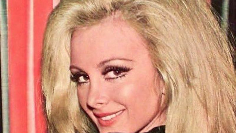 Yeşilçam'ın efsanesi Filiz Akın hayatını kaybetti