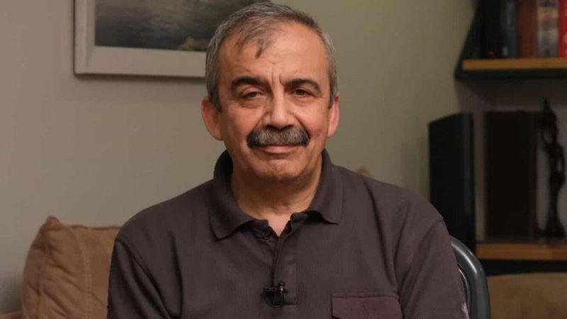 Sırrı Süreyya Önder hayatını kaybetti