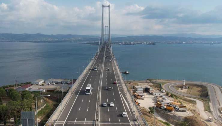 Bakan Karaismailoğlu’dan Osmangazi Köprüsü ve İzmir-İstanbul Otoyolu açıklaması