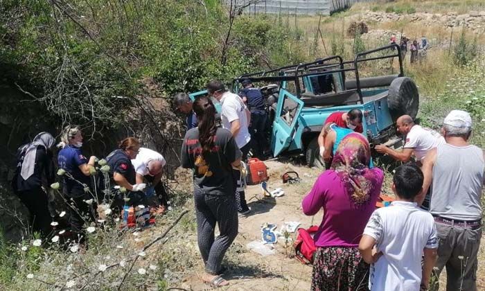 Antalya’da safari cipi şarampole yuvarlandı: 1 ölü, 9 yaralı