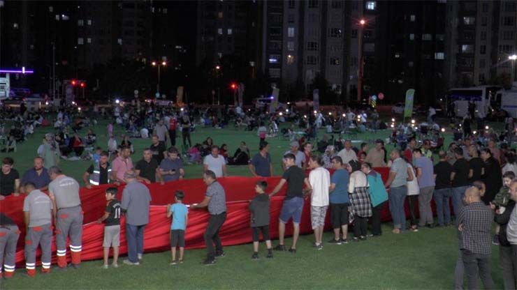 Dünyanın en büyük Türk Bayrağı 15 Temmuz’da yeniden açıldı