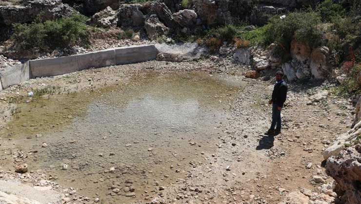 Şifa dağıtıyordu, Uyuz Gölü tamamen kurudu