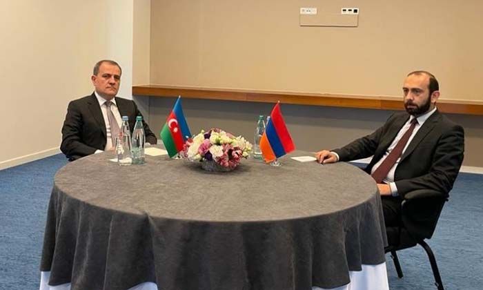 Bayramov-Mirzoyan arasındaki ilk yüz yüze görüşme başladı