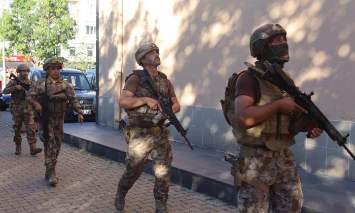 Kayseri’de rehin alınan 9 kişi polis operasyonuyla kurtarıldı