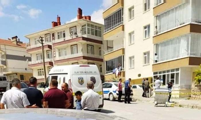 Kırşehir’de bir kişi dedikodu yüzünden tartıştığı kız kardeşini öldürdü
