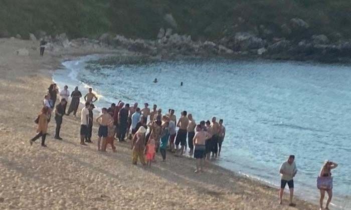 Kocaeli’ne yüzmeye gelen Engil Aliş denizde kalp krizi geçirip öldü