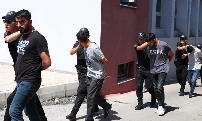 Adana’da “niye yan baktın” kavgası: 1 ölü