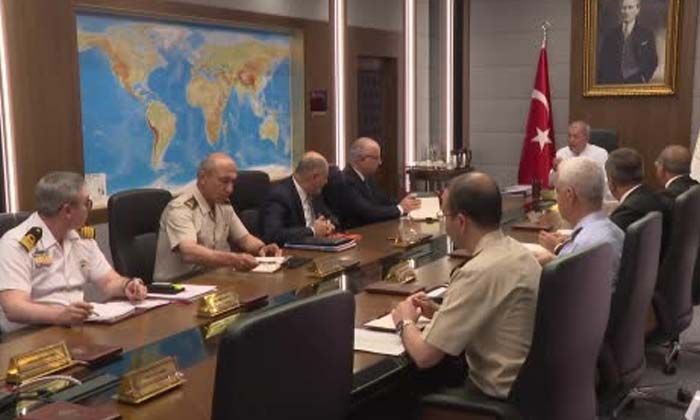 Hulusi Akar: En son terörist etkisiz hale getirilinceye kadar çalışmalarımızı sürdürüyoruz