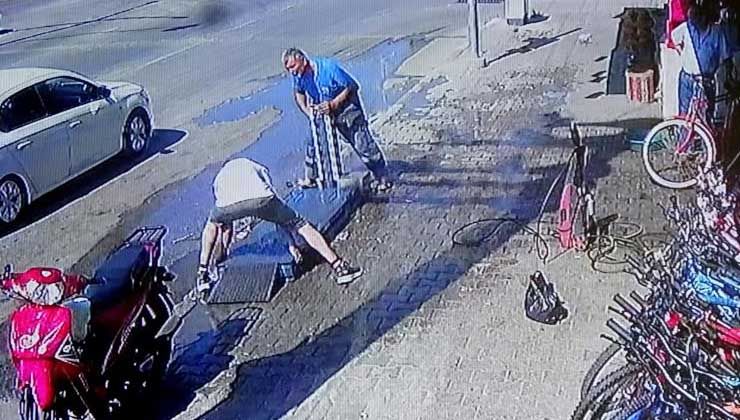 Önce yardım etti sonra çaldı, böyle hırsızlık görülmedi