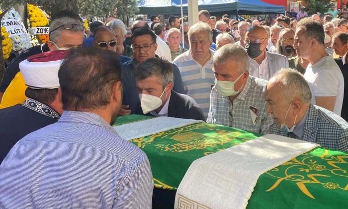 Tümer Metin’in babası hayatını kaybetti