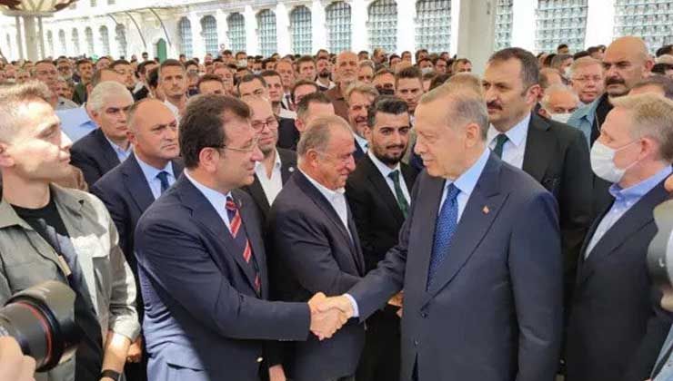 Cenaze törenine damga vuran kare: Erdoğan ve İmamoğlu bir araya geldi