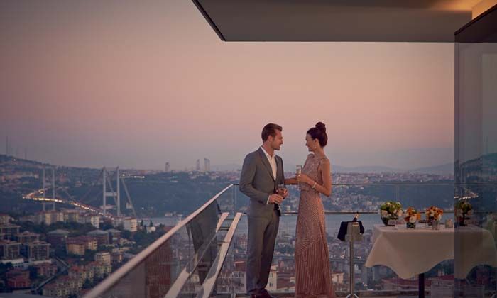 Raffles İstanbul’a “Türkiye’nin En İyi Oteli” ve “Avrupa’nın Dördüncü En İyi Oteli Ödülü