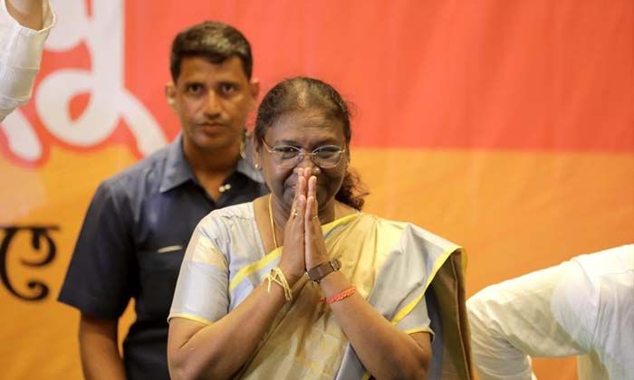 Hindistan’da kabile mensubu Cumhurbaşkanı seçildi