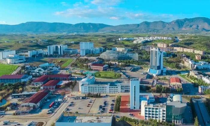 Yakın Doğu Üniversitesi, dünyanın en iyi üniversiteleri arasında