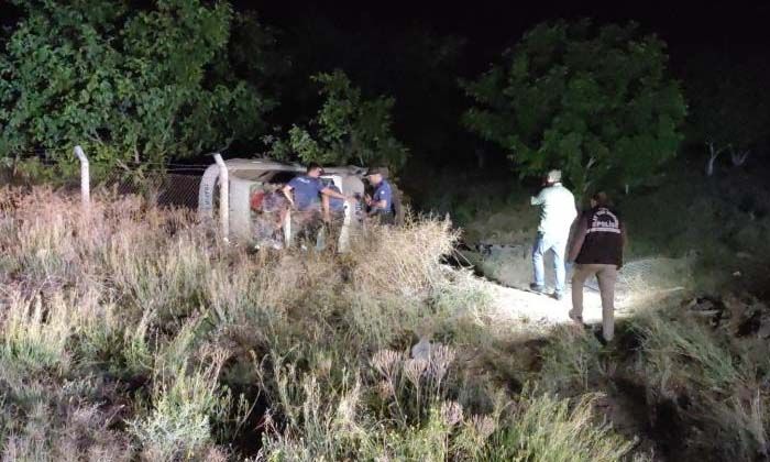 Niğde’de polis aracı şarampole devrildi: 3 polis memuru yaralandı