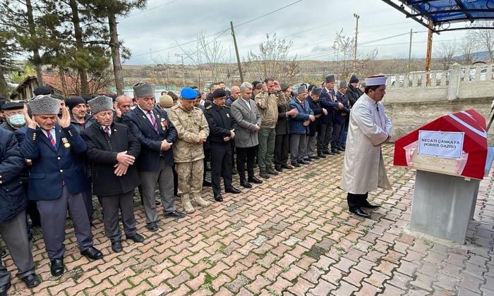 Kıbrıs gazisi Necati Çankaya 72 yaşında hayatını kaybetti