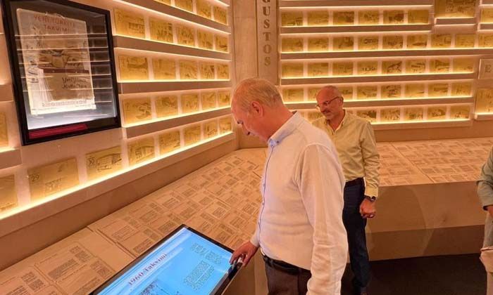 Numan Kurtulmuş, Adnan Menderes Demokrasi Müzesi’ni inceledi